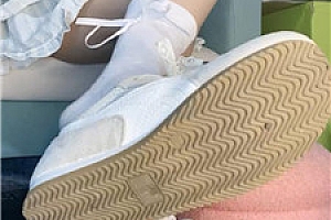 【苒苒】白袜强制香水寸止折磨    250917-21