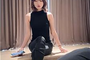 【米琦】钻胯狗爬-高跟美腿碾压踩 bf58544