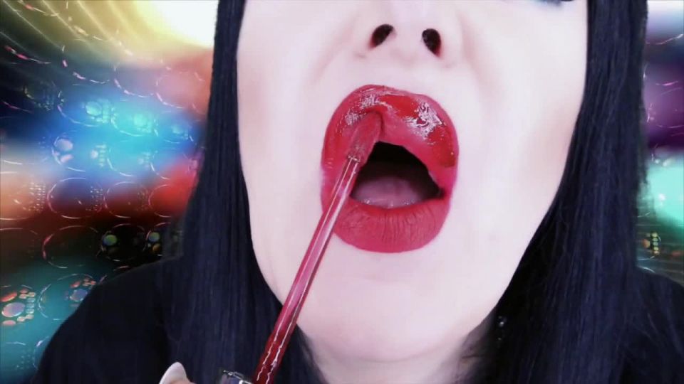 女神泽诺娃 - 我最新视频《被洗脑的口红服从》片段 + preview 4