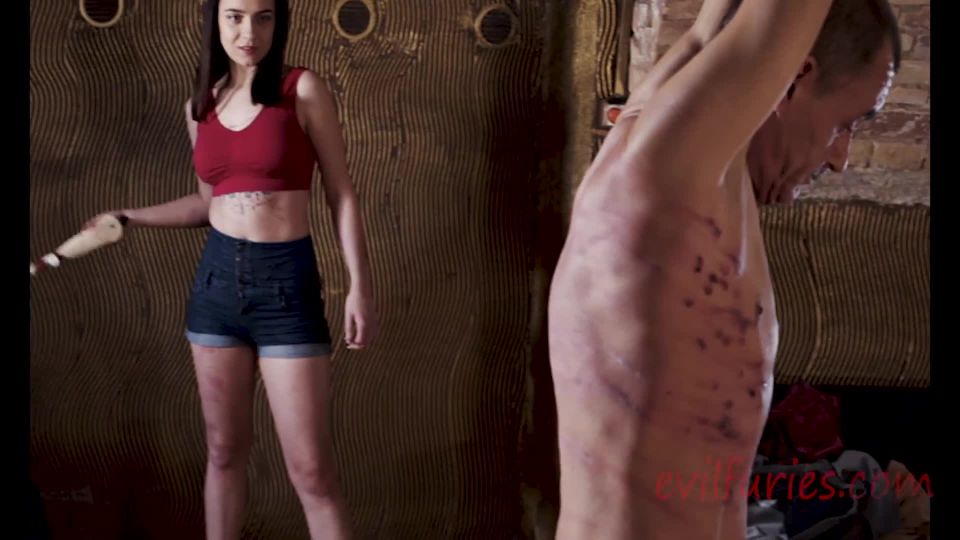 残酷的复仇女神：凯拉女主人 - 蓝眼睛的莉莉丝 + preview 2