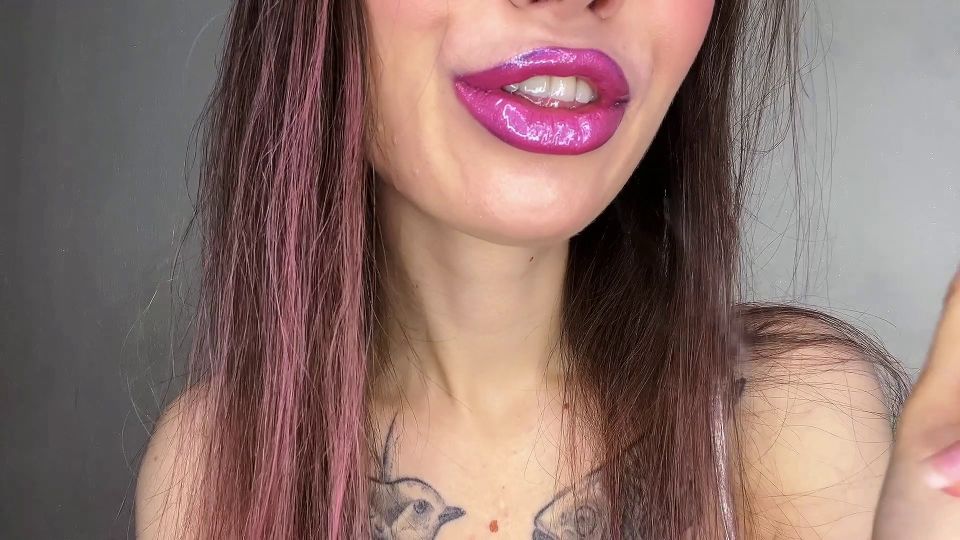 甜蜜口交游戏 – 女性美人的毛茸茸腋下