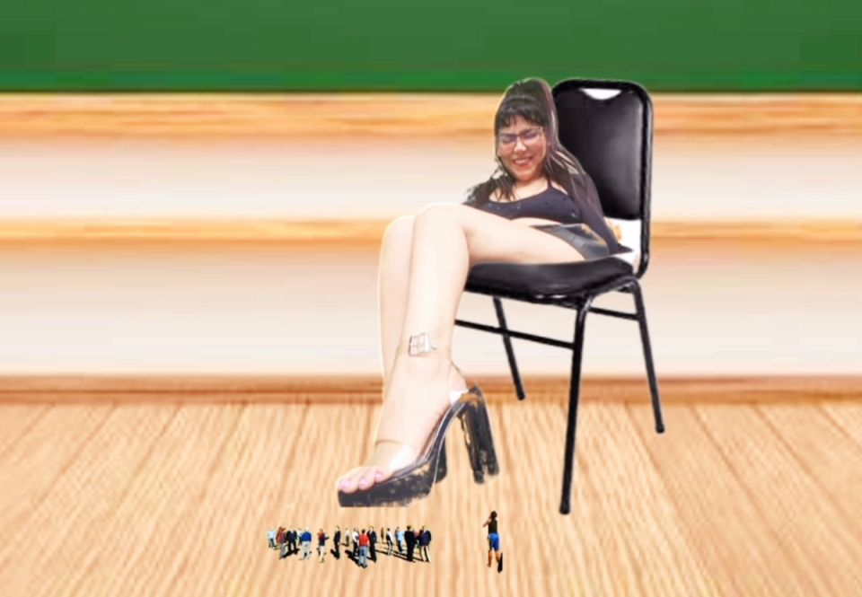 巨人女黛博拉 – 西班牙语老师让学生变小（音效）